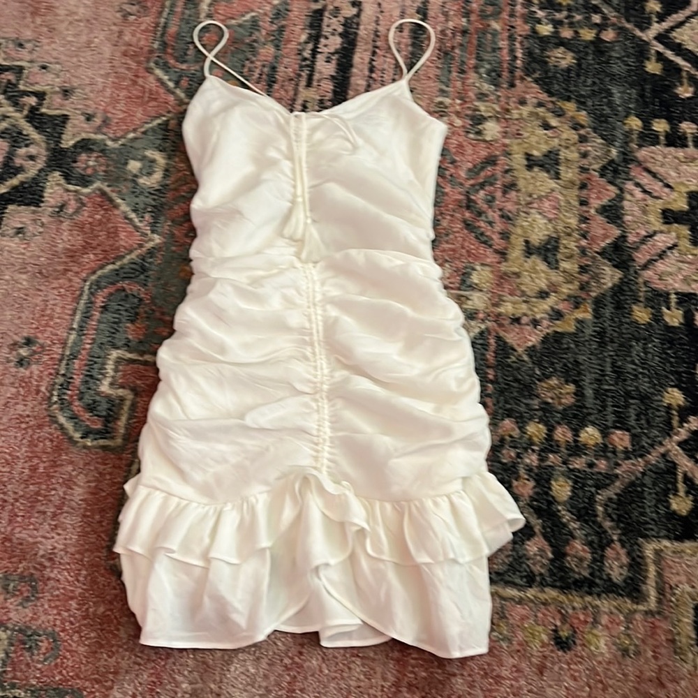 Selling a tight fitting ruffle dress!